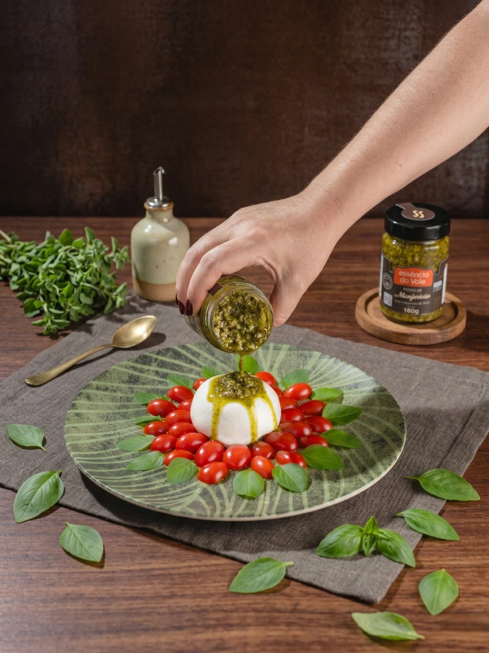 Pesto de Manjericão com Castanha do Pará Essência do Vale 160g - Imagem 2