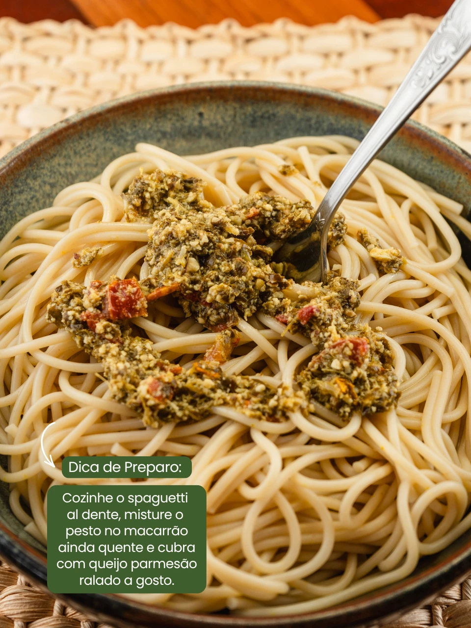 Pesto de Rúcula com Tomate Seco da Essência do Vale 160g - Imagem 3